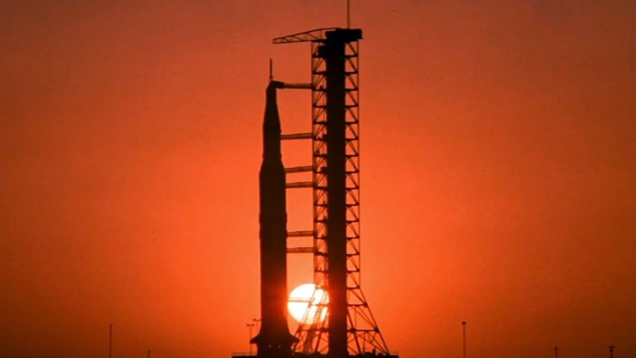 Фильм Козерог один (1977)
